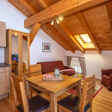 Aparthotel Werdenfels 4*